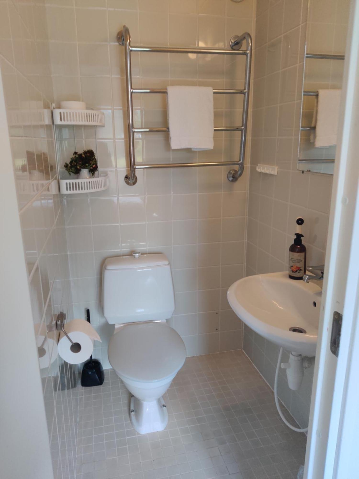 Gaesthem Jomala Gard Hostel Eksteriør bilde